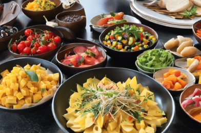 Managing Dietary Restrictions on Group Culinary Tours